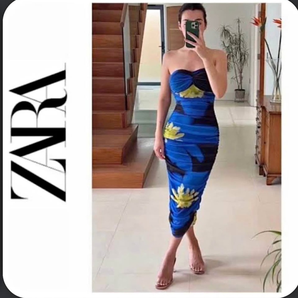 Zara Strapless Dress Blue and Yellow Floral Pattern -NWT has stretch! Sz small